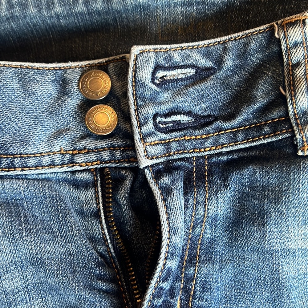 Jeans - Picture 8 of 10